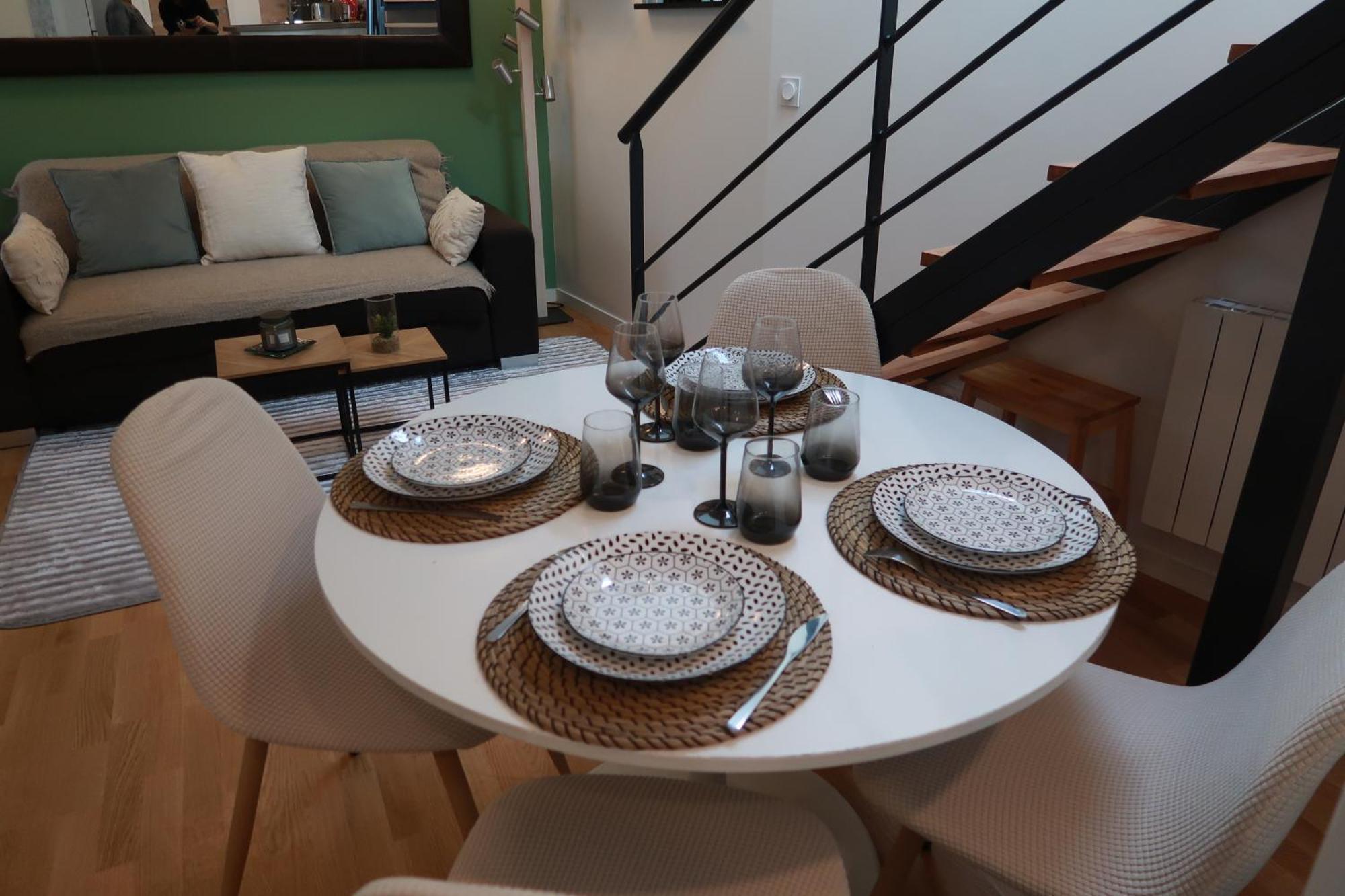 Duplex Cosy A 7 Minutes A Pied Du Rer * Nanterre